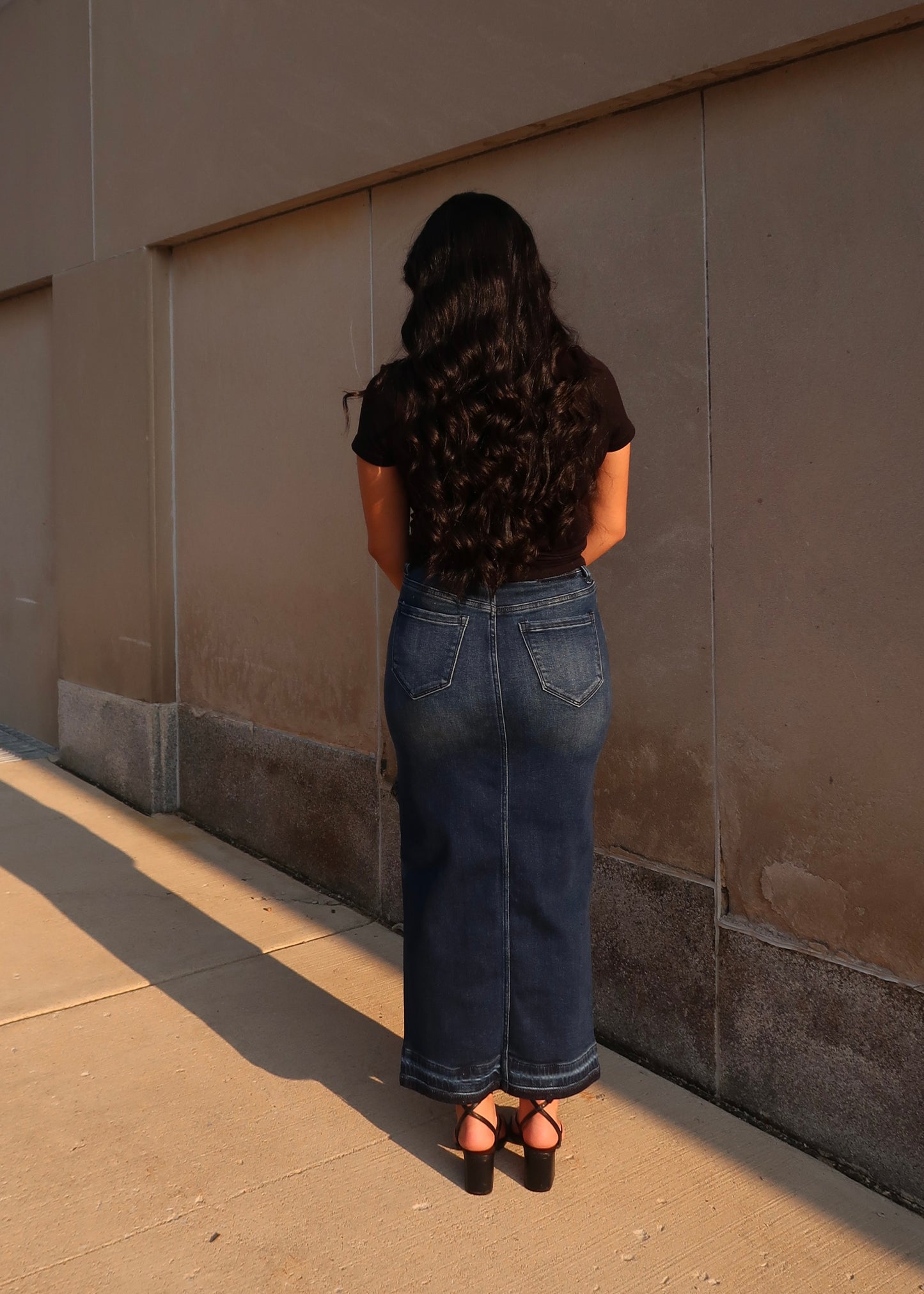 raw hem, denim blue, front slit maxi denim skirt, high waisted