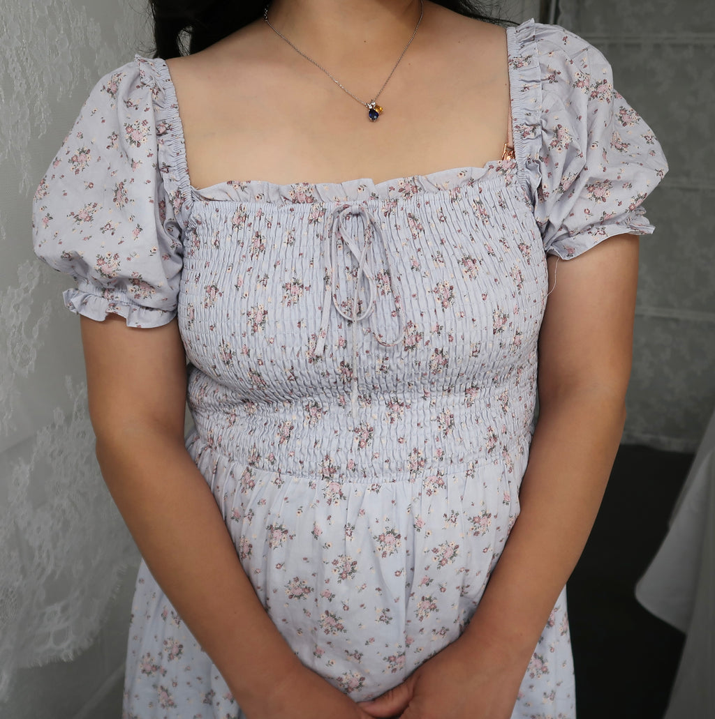 Light blue floral cotton dress, midi length, short sleeve, square neckline