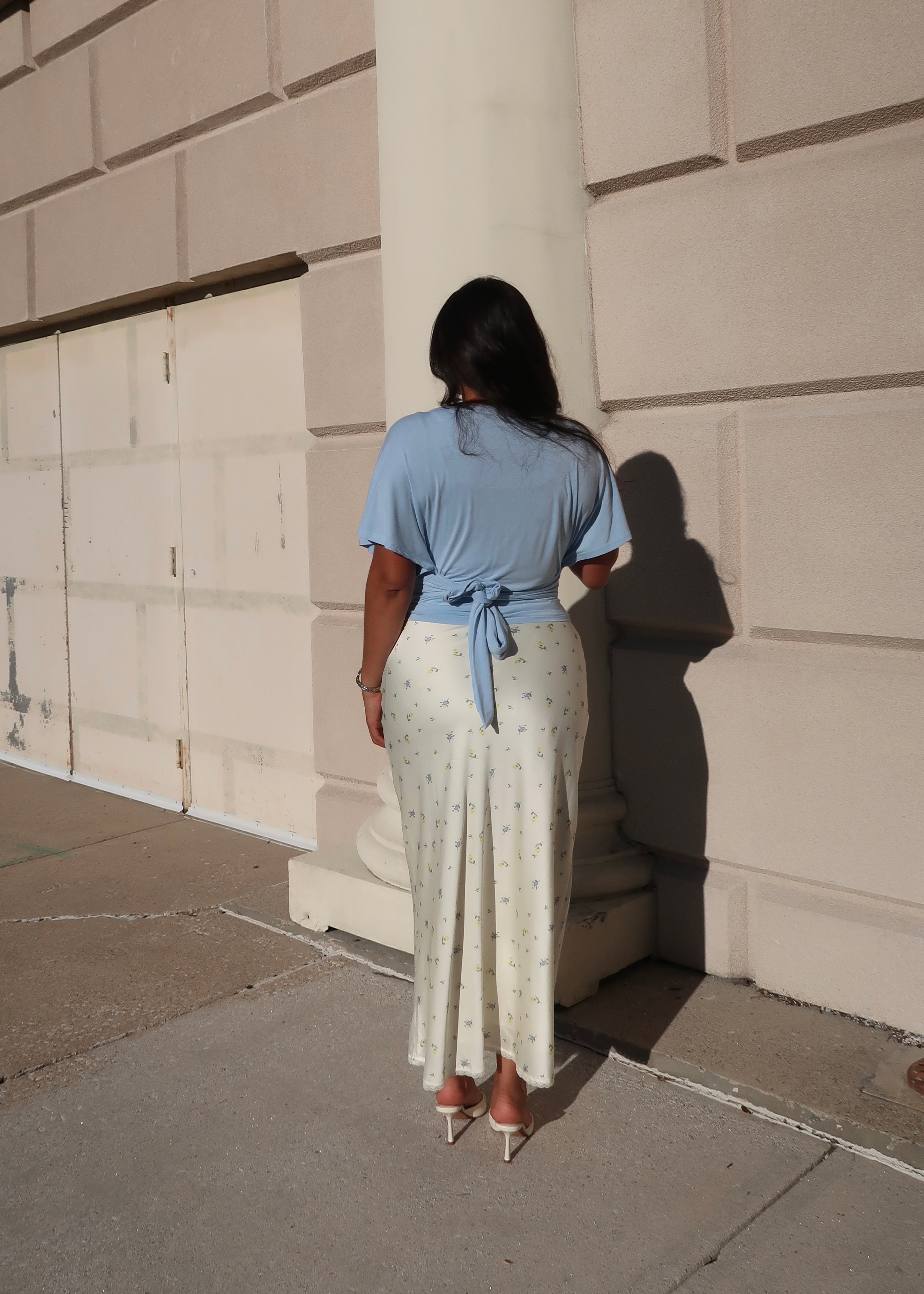baby blue blouse, drape sleeve, tie in the back, bow