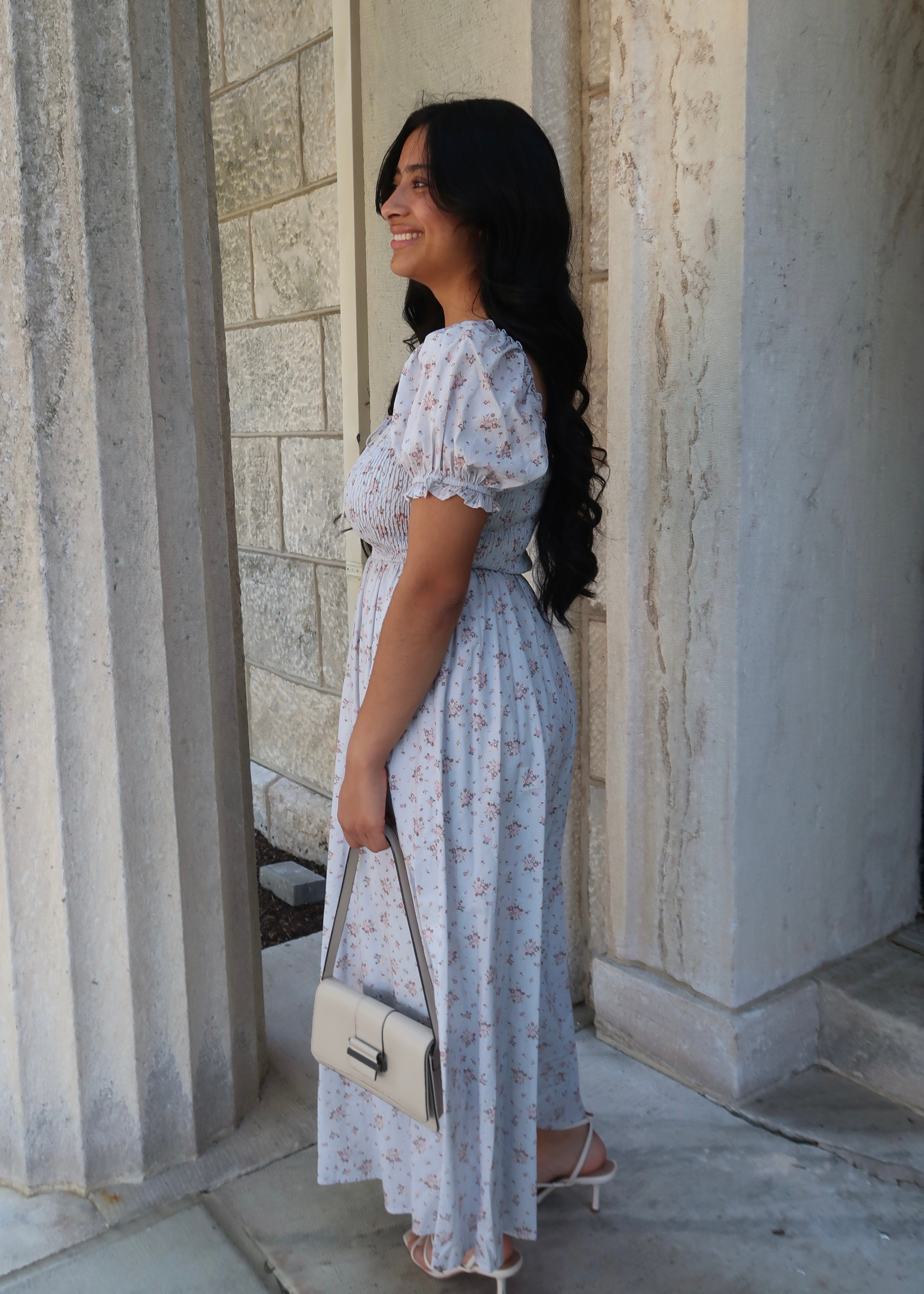 Light blue floral cotton dress, midi length, short sleeve, square neckline