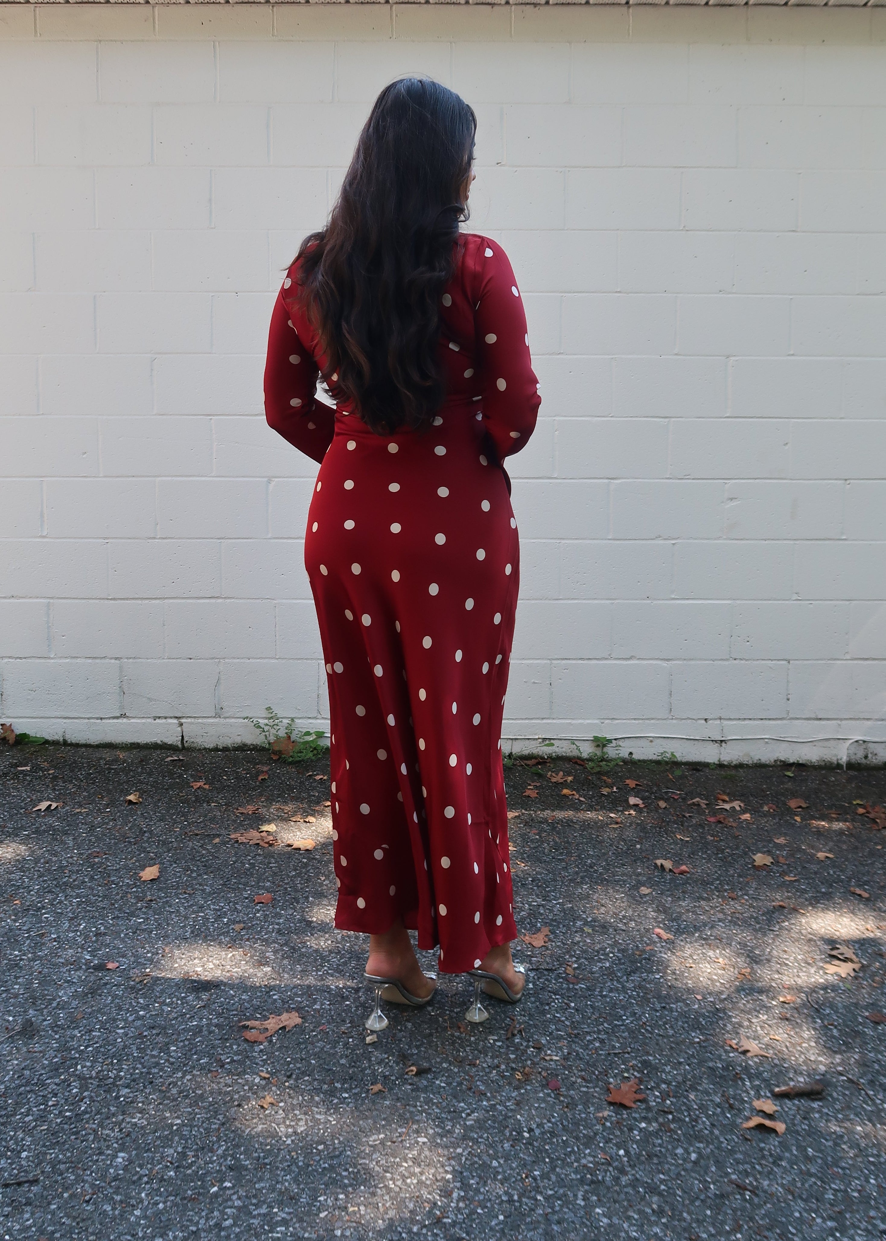 Dark red polka dot maxi dress, satin, long sleeves, crew neckline