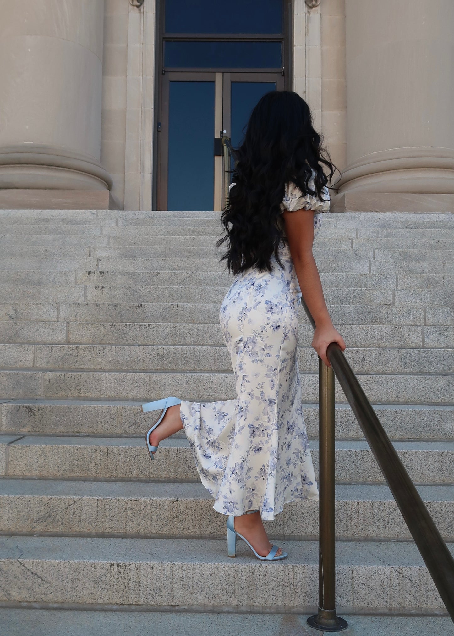 white and blue floral mermaid midi dress, puff sleeves