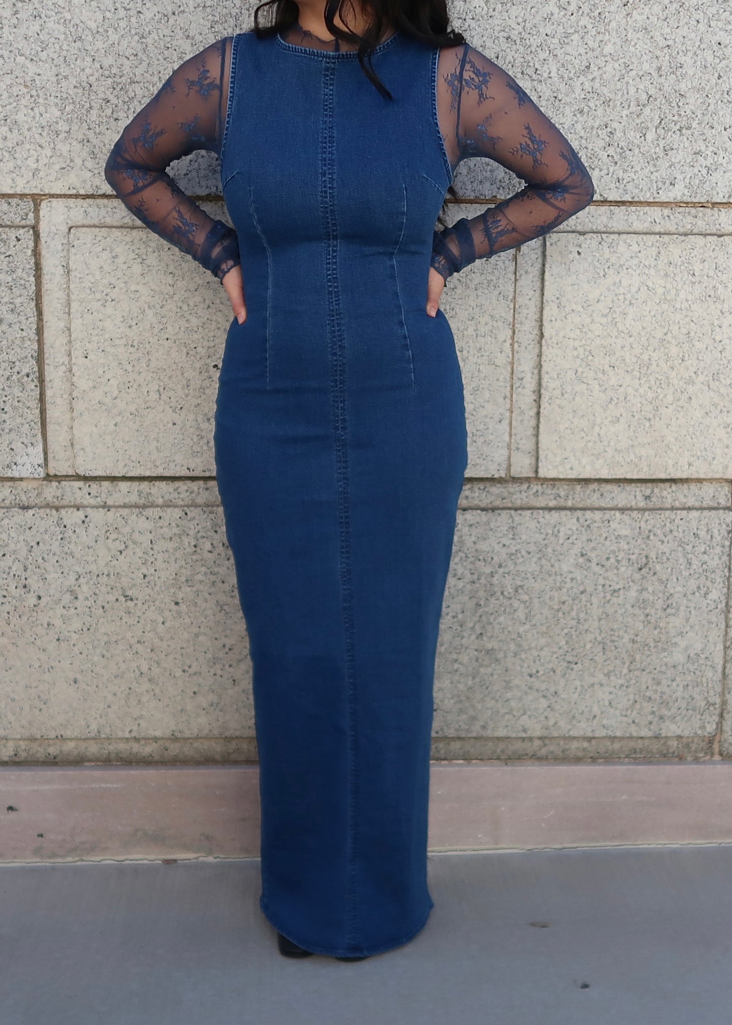 denim maxi dress, sleeveless, back slit