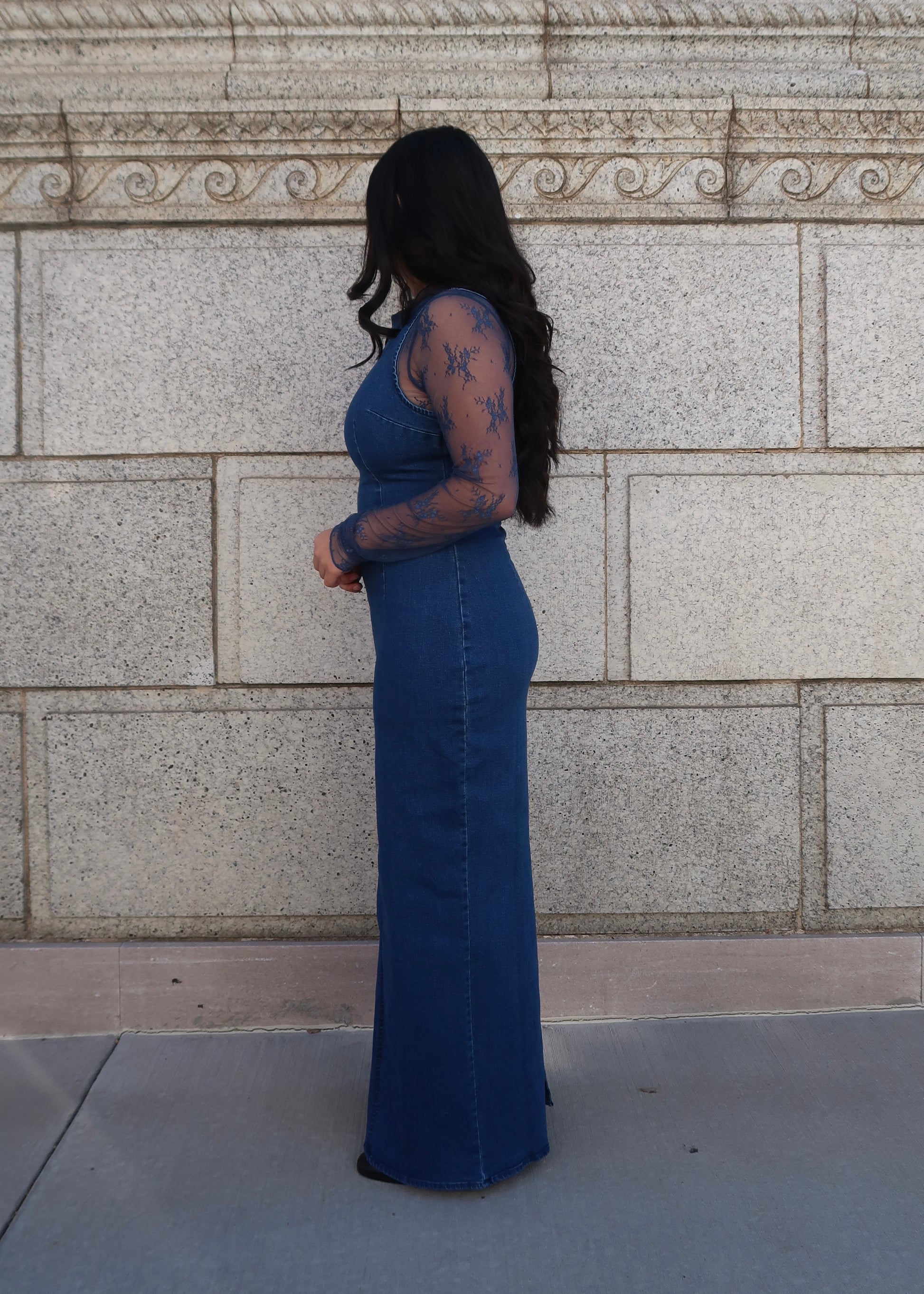 denim maxi dress, sleeveless, back slit