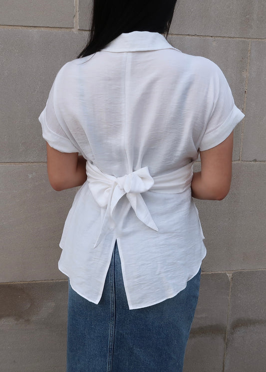 White waist tie blouse, button down, collared, short sleeve, peplum