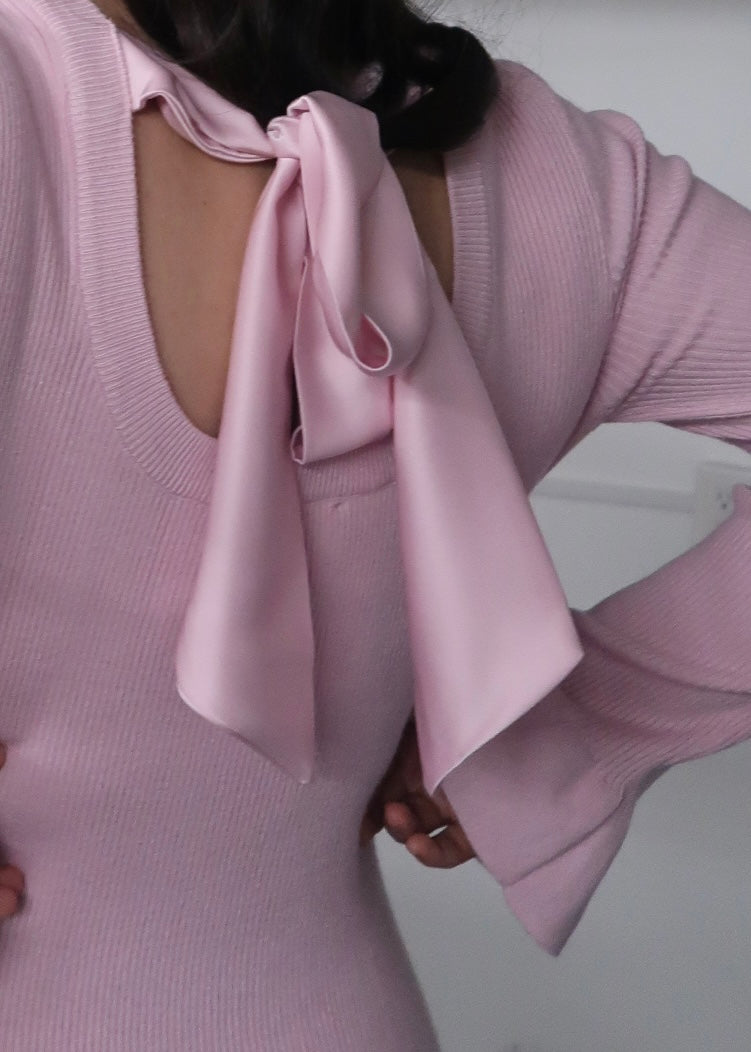 Pink long sleeve maxi dress, pearl, pink satin bow