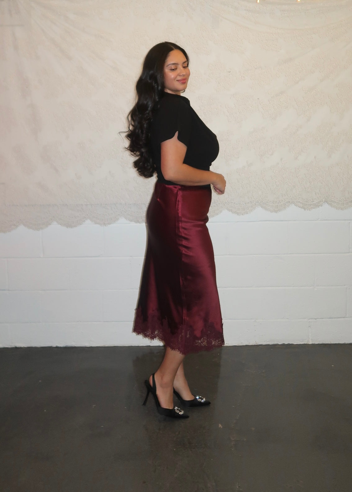 Wine satin lace midi skirt 