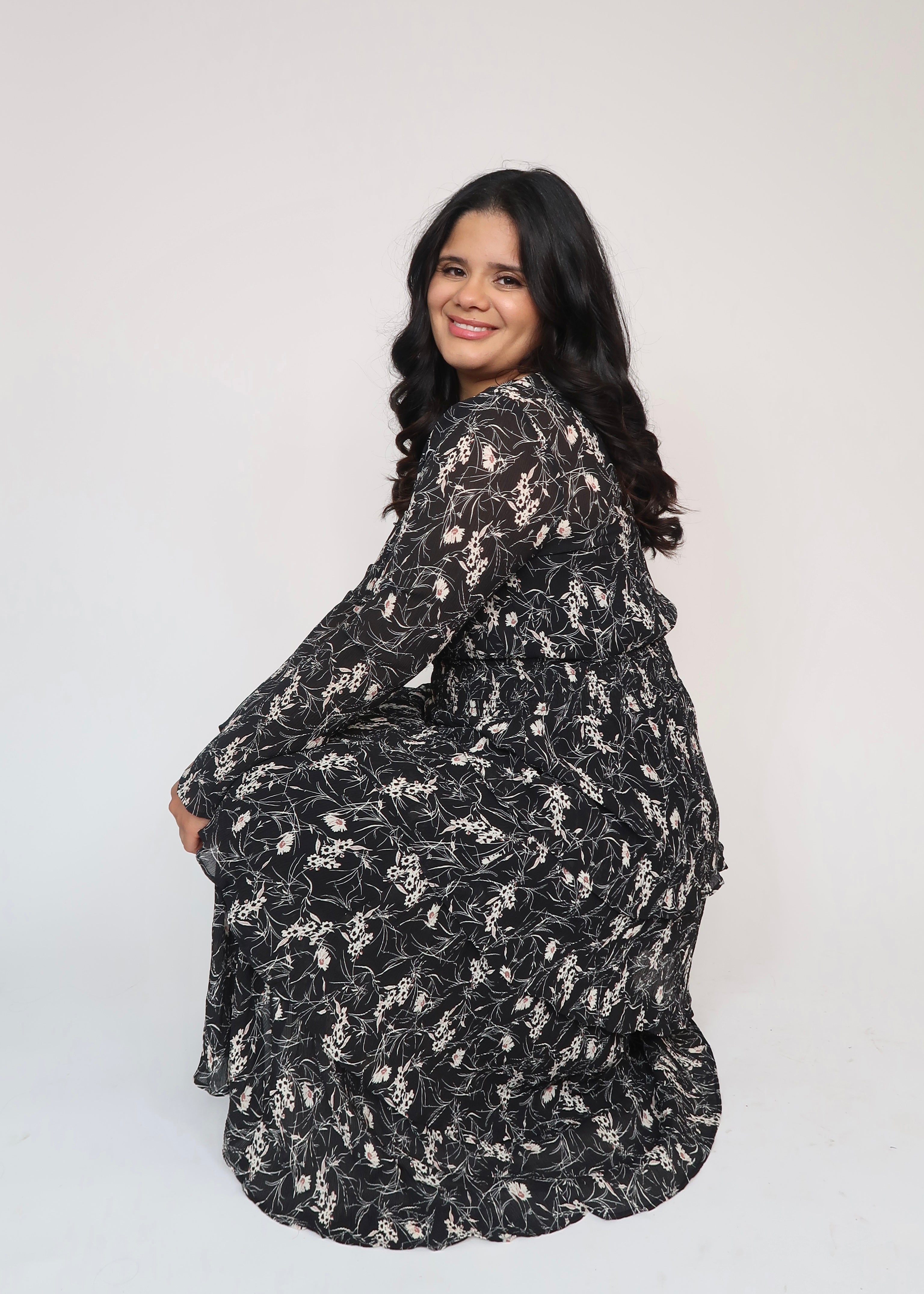 black floral maxi midi dress, long sleeve, v-neck, tiered, pleated