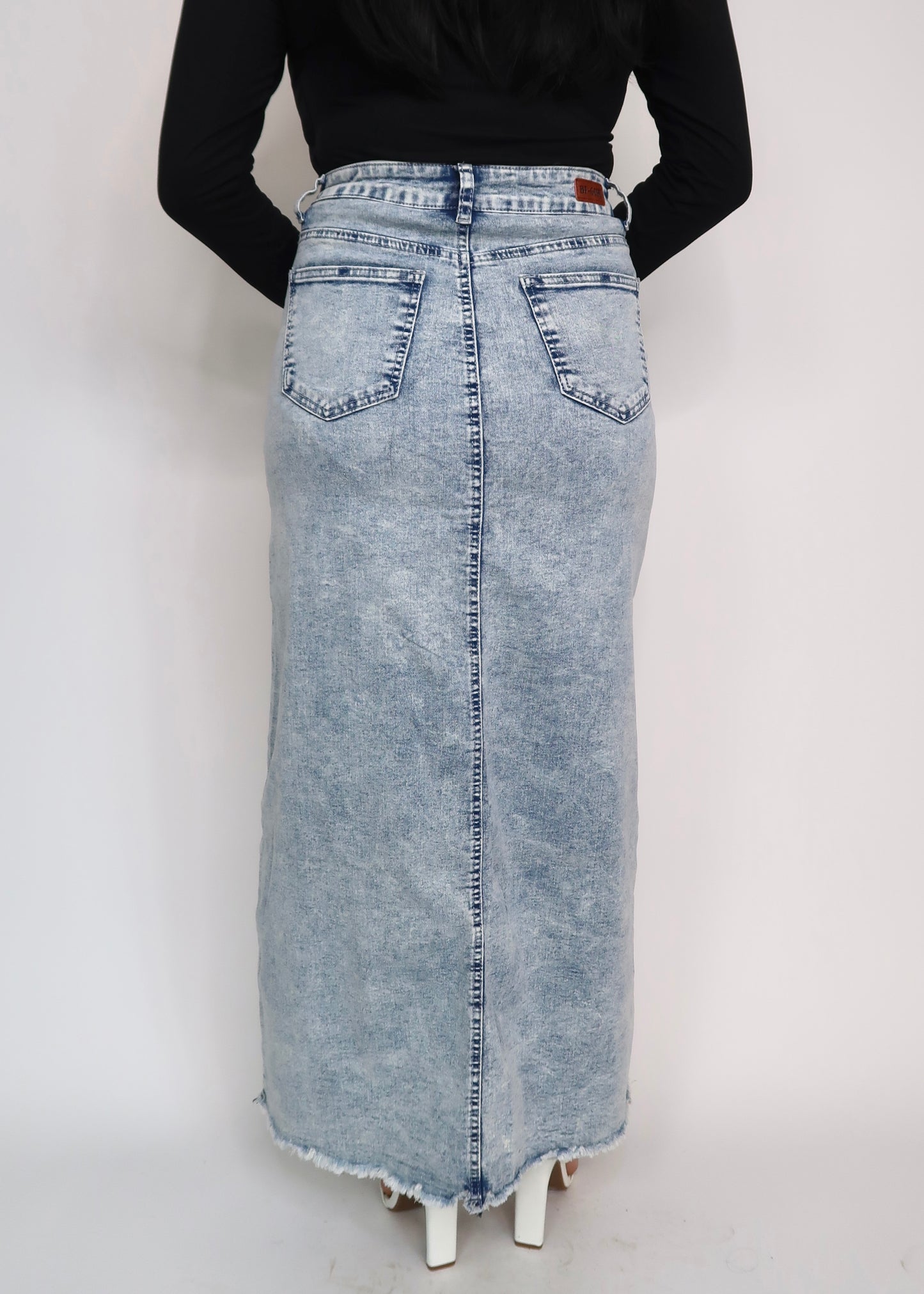 maxi denim skirt, frayed hem, light wash, acid wash